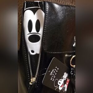 **NEW** Disney Peeking Mickey Mouse Black Mini Backpack